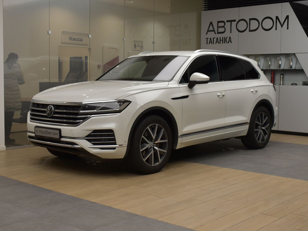 Touareg Business 3.0d AT 4WD (249 л.с.)