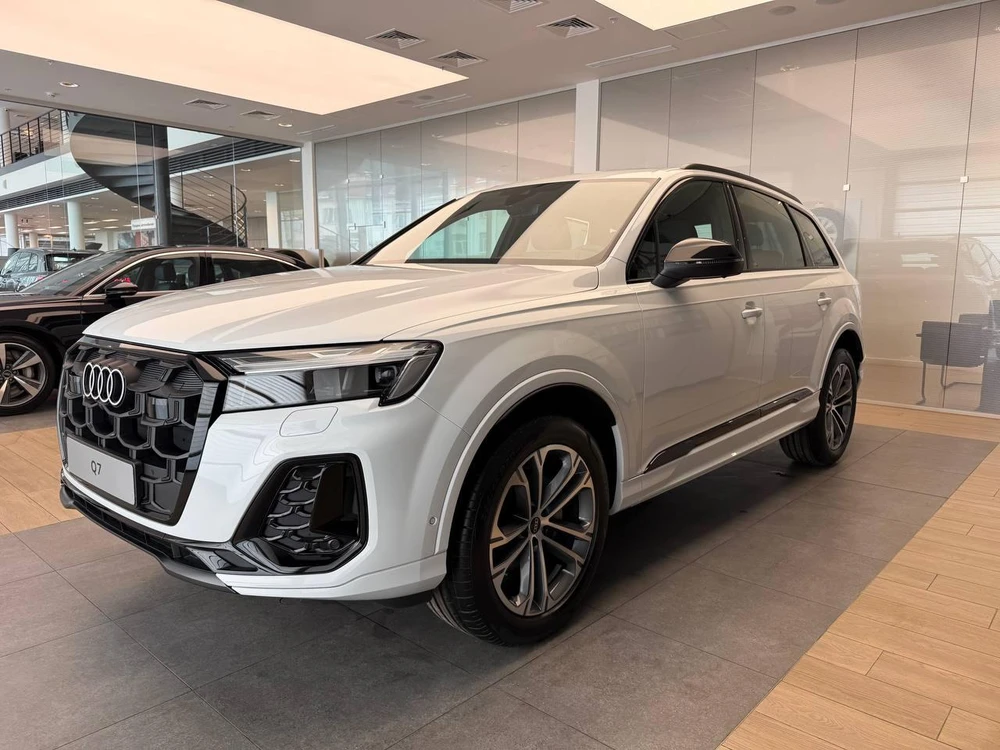 Q7 45 TFSI quattro tiptronic 2.0 AT 4WD (252 л.с.)