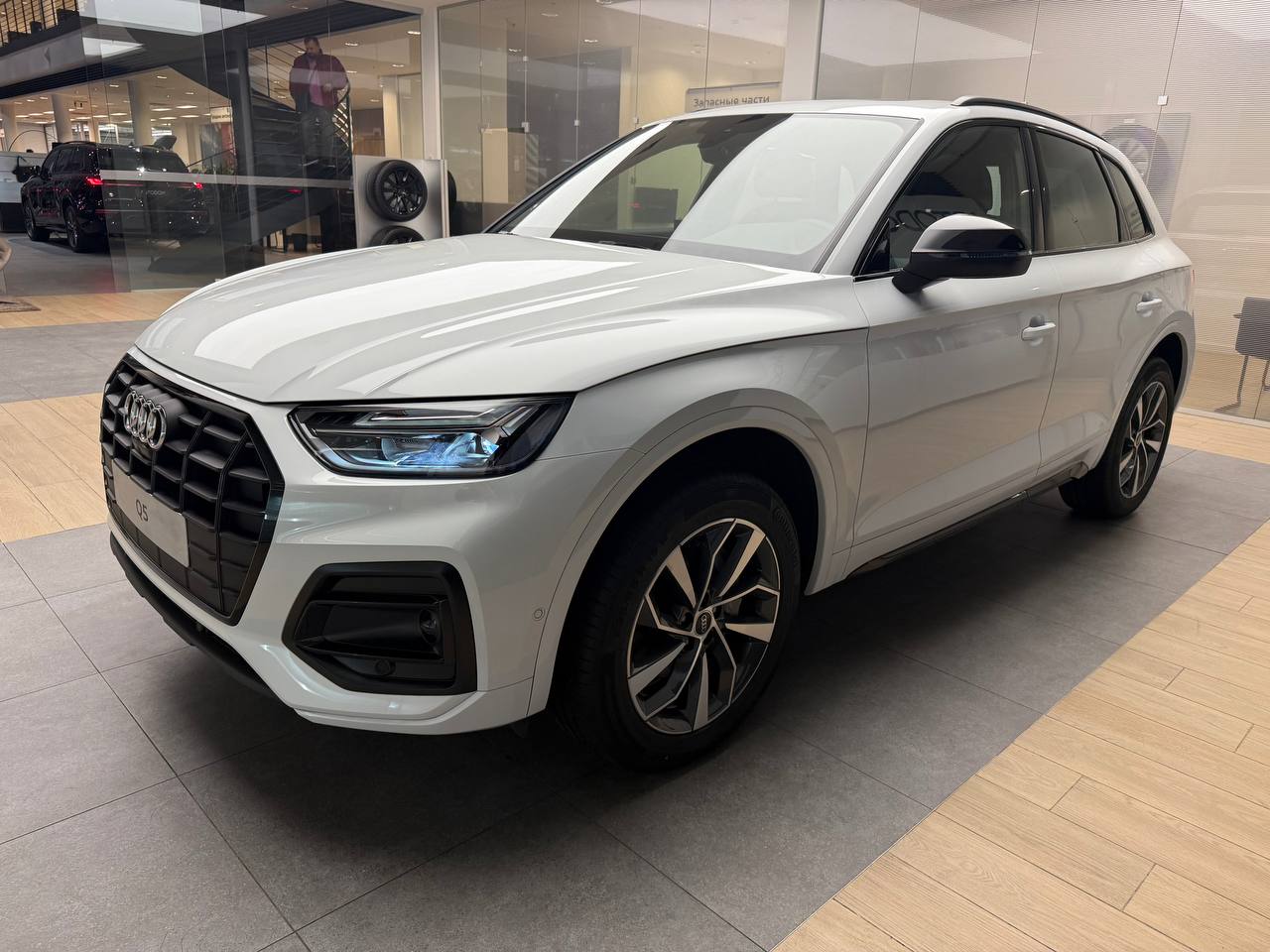 Q5 Sport 2.0 AMT 4WD (249 л.с.)