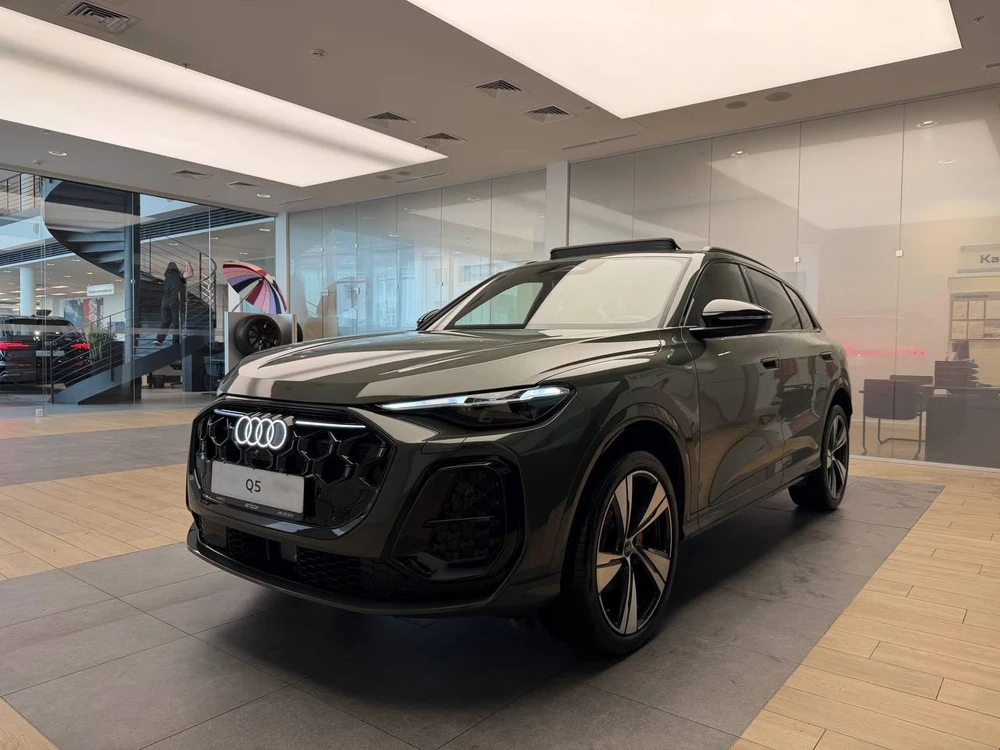 Q5 40 TFSI Quattro 2.0 AMT 4WD (204 л.с.)