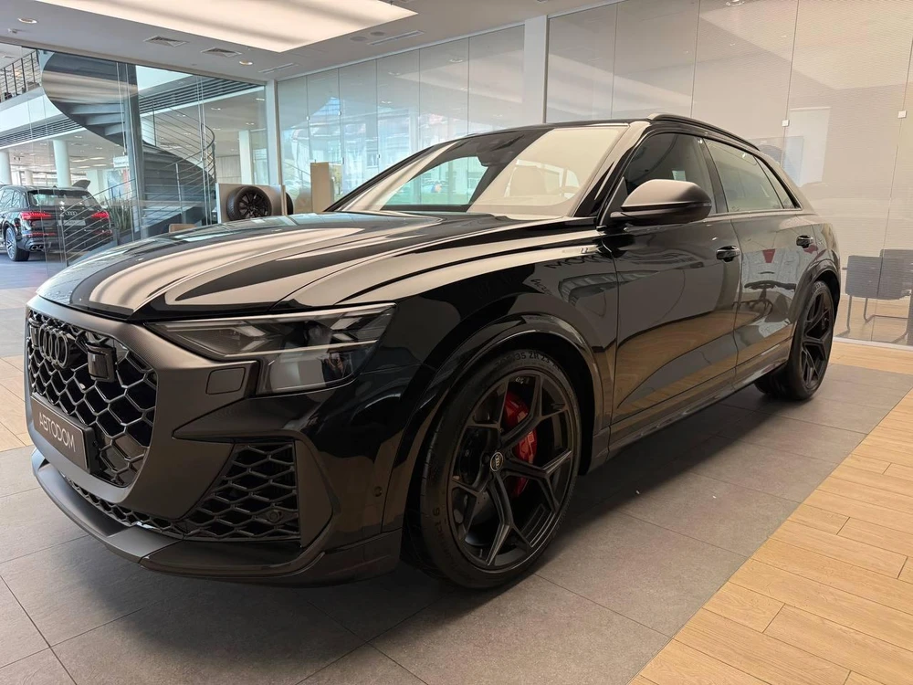 RS Q8 Кватро типтроник 4.0 AT 4WD (600 л.с.)