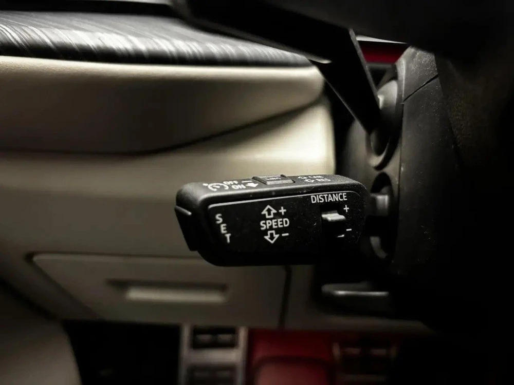 Q5 40 TFSI Quattro 2.0 AMT 4WD (204 л.с.)