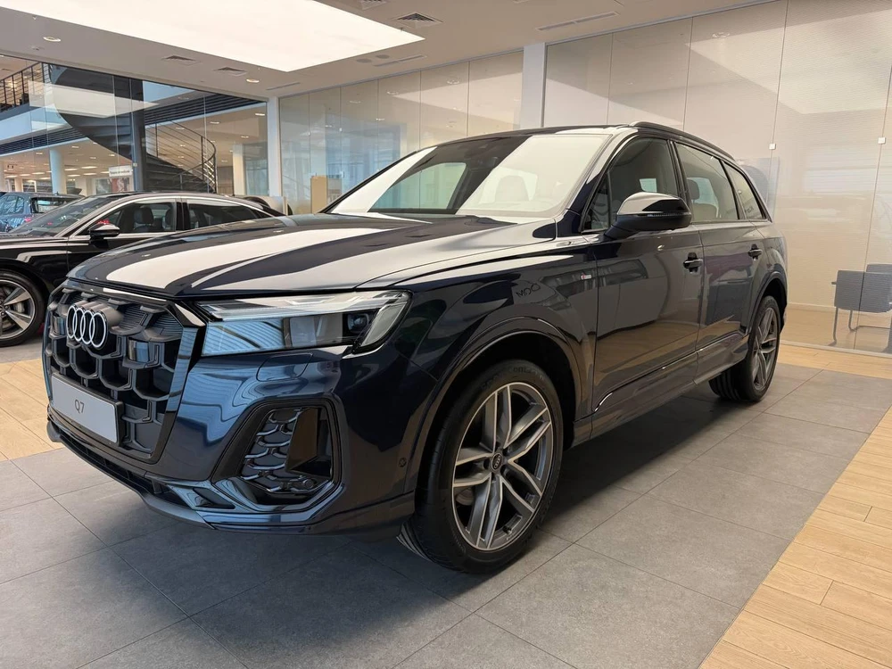 Q7 45 TFSI quattro tiptronic 2.0 AT 4WD (252 л.с.)