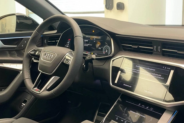 A7 45 TFSI quattro S tronic 2.0hyb AMT 4WD (245 л.с.) фото 8