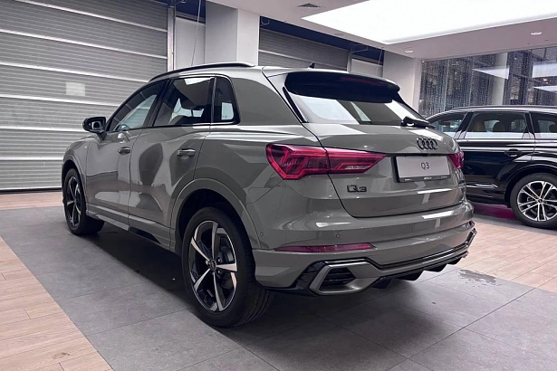 Q3 45 TFSI quattro S tronic 2.0 AMT 4WD (220 л.с.) фото 3