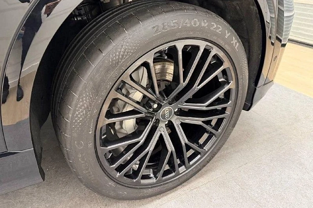Q8 55 ТФСИ Кватро типтроник 3.0 AT 4WD (340 л.с.) фото 15