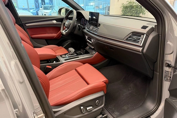 Q5 45 TFSI quattro S tronic 2.0 AMT 4WD (245 л.с.) фото 8