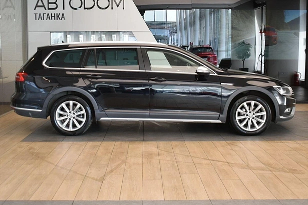 Passat Alltrack 2.0 AMT 4WD (220 л.с.) фото 6