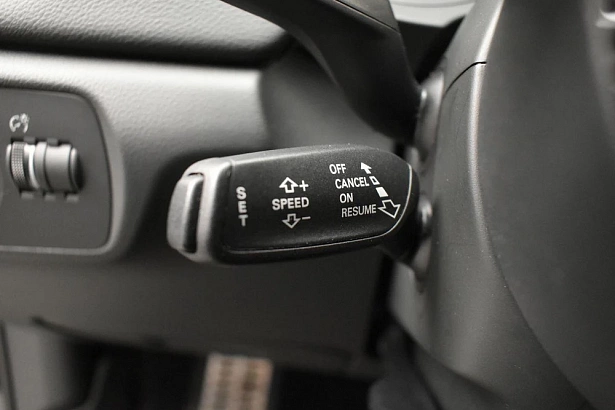 Q3 Sport 2.0 AMT 4WD (180 л.с.) фото 16