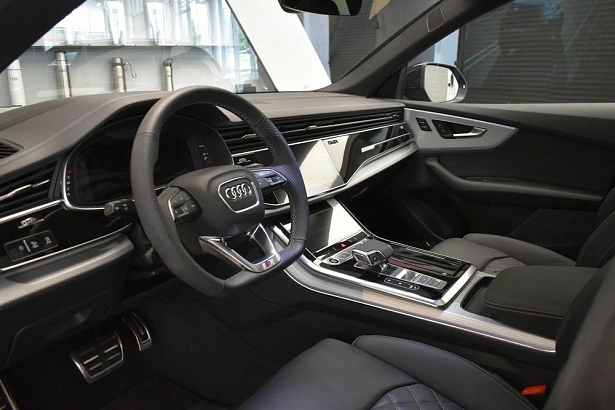 Q8 50 TDI 3.0d AT 4WD (286 л.с.) фото 9