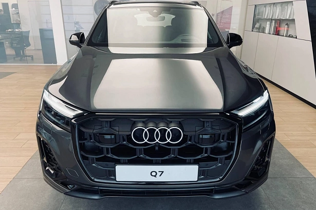 Q7 45 TFSI quattro tiptronic 2.0 AT 4WD (252 л.с.) фото 3