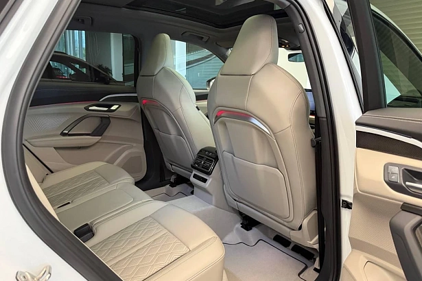 Q5 40 TFSI Quattro 2.0 AMT 4WD (204 л.с.) фото 12