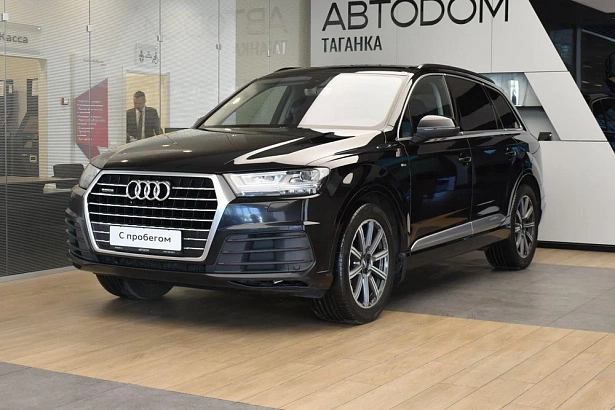 Q7 Business 3.0d AT 4WD (249 л.с.) фото 1