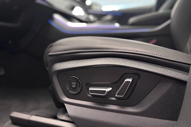 Q8 55 TFSI quattro tiptronic 3.0 AT 4WD (340 л.с.) фото 11