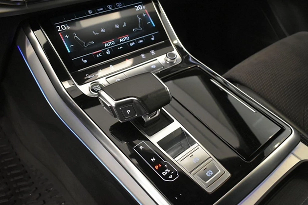 Q7 Sport 3.0d AT 4WD (249 л.с.) фото 25