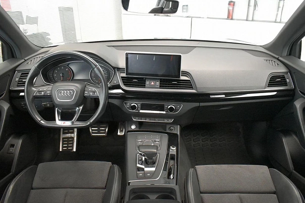 Q5 Sport 2.0 AMT 4WD (249 л.с.) фото 8