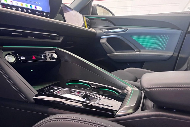 Q5 40 TFSI Quattro 2.0 AMT 4WD (204 л.с.) фото 9