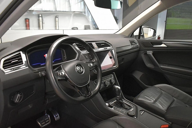 Tiguan Connect Plus 1.4 AMT 4WD (150 л.с.) фото 9