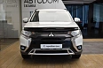 Outlander Instyle 2.0 CVT 4WD (146 л.с.) фото 2