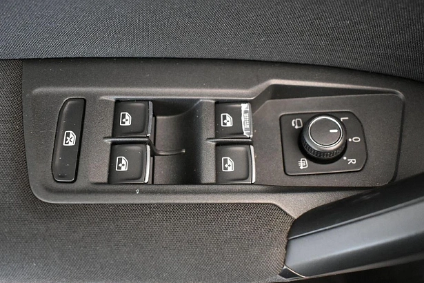 Tiguan Exclusive 2.0 AMT 4WD (180 л.с.) фото 15