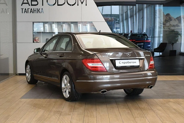 C-Класс Base 300 3.5 BlueEfficiency AT 4Matic (250 л.с.) фото 3