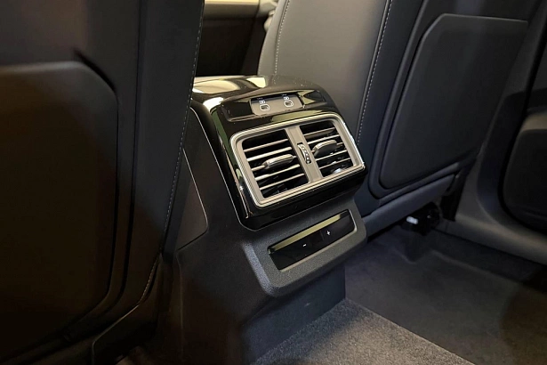 Q5 40 TFSI Quattro 2.0 AMT 4WD (204 л.с.) фото 5