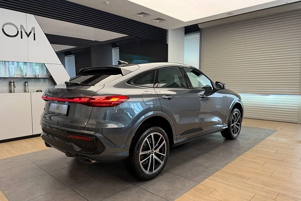 Q5 TFSI quattro S tronic 2.0 AMT 4WD (272 л.с.) фото 5