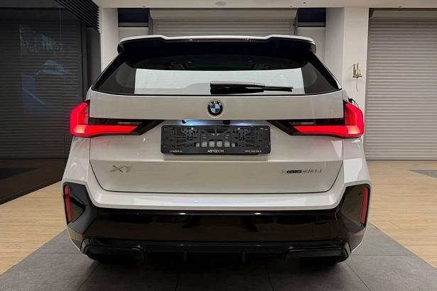 X1 xDrive25Li 2.0 AMT 4WD (204 л.с.) фото 7