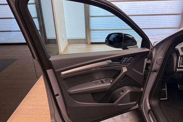 Q5 45 TFSI quattro S tronic 2.0 AMT 4WD (245 л.с.) фото 20