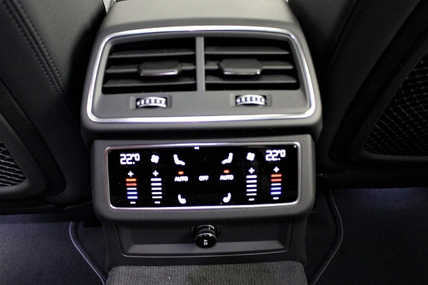 A7 45 TFSI quattro S tronic 2.0 AMT 4WD (245 л.с.) фото 20