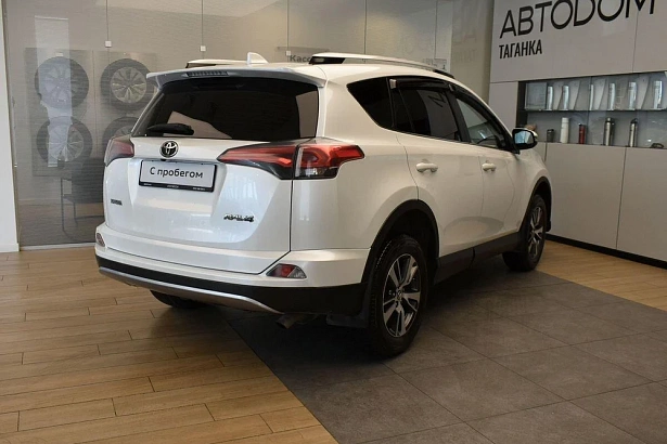 RAV4 Комфорт плюс 2.0 CVT 4WD (146 л.с.) фото 5