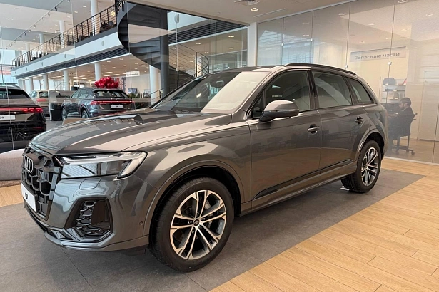 Q7 45 TFSI quattro tiptronic 2.0 AT 4WD (252 л.с.) фото 1