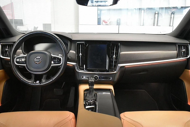 V90 Cross Country Pro 2.0d AT 4WD (190 л.с.) фото 8
