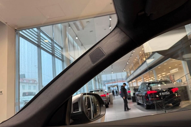 SQ8 SQ8 TFSI 4.0 AT 4WD (507 л.с.) фото 21