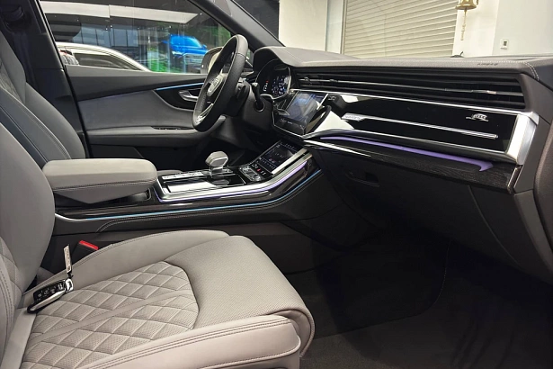 Q7 45 TFSI quattro tiptronic 2.0 AT 4WD (252 л.с.) фото 17