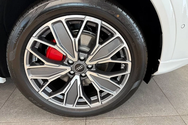 Q5 40 TFSI Quattro 2.0 AMT 4WD (204 л.с.) фото 15