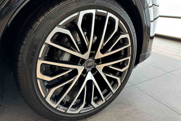 Q7 50 TDI quattro tiptronic 3.0d AT 4WD (286 л.с.) фото 15