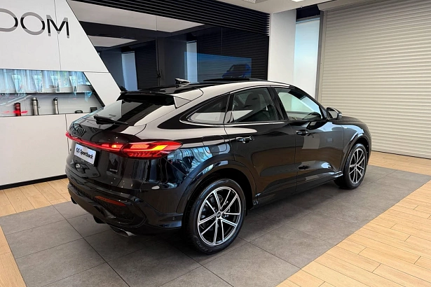 Q5 TFSI quattro S tronic 2.0 AMT 4WD (272 л.с.) фото 5