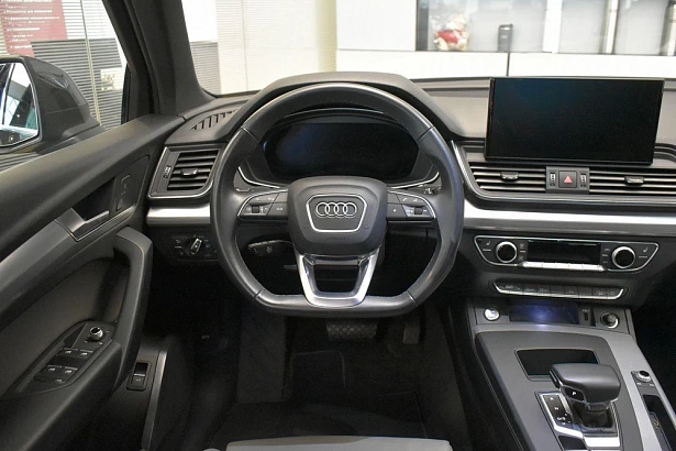 Q5 Sportback Base 2.0d AMT 4WD (204 л.с.) фото 14