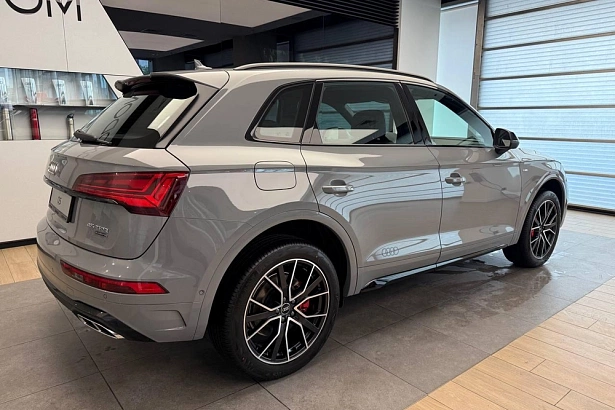 Q5 45 TFSI quattro S tronic 2.0 AMT 4WD (245 л.с.) фото 7