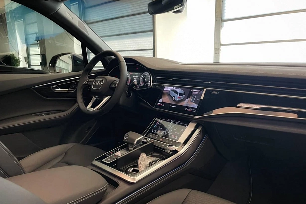 Q7 45 TFSI quattro tiptronic 2.0 AT 4WD (252 л.с.) фото 7