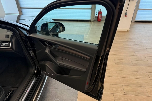 Q5 45 TFSI quattro S tronic 2.0 AMT 4WD (245 л.с.) фото 15