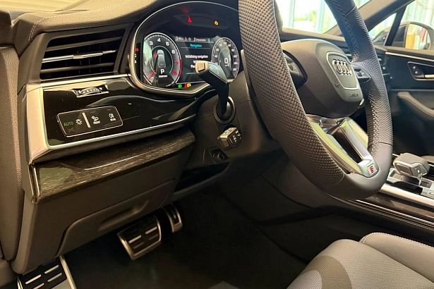 Q7 45 TFSI quattro tiptronic 2.0 AT 4WD (252 л.с.) фото 19