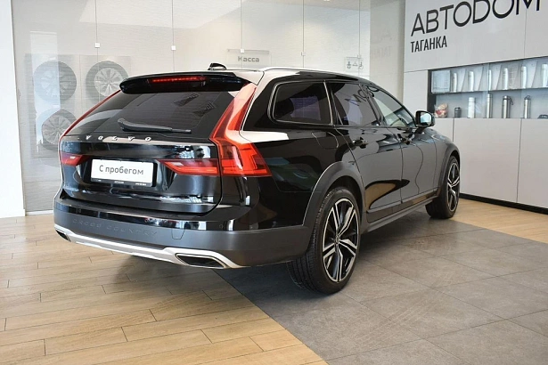 V90 Cross Country Pro 2.0d AT 4WD (190 л.с.) фото 5