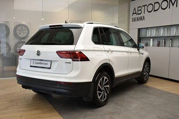 Tiguan Connect Plus 2.0d AMT 4WD (150 л.с.) фото 5