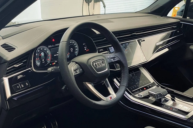 Q7 45 TFSI quattro tiptronic 2.0 AT 4WD (252 л.с.) фото 5