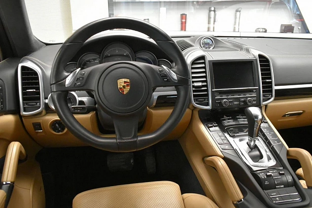 Cayenne Platinum Edition 3.0d AT 4WD (245 л.с.) фото 11