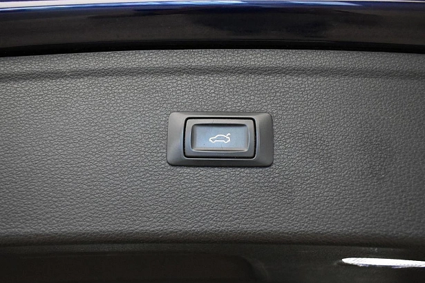 Q5 Base 2.0 AMT 4WD (249 л.с.) фото 26