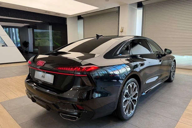 A6 TFSI Quattro S tronic 2.0 AMT 4WD (272 л.с.) фото 5