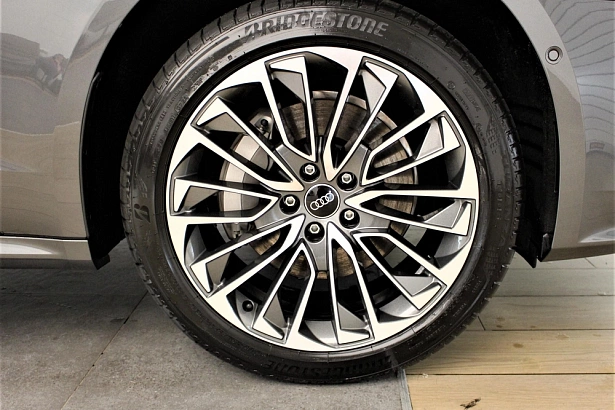 A7 45 TFSI quattro S tronic 2.0 AMT 4WD (245 л.с.) фото 14